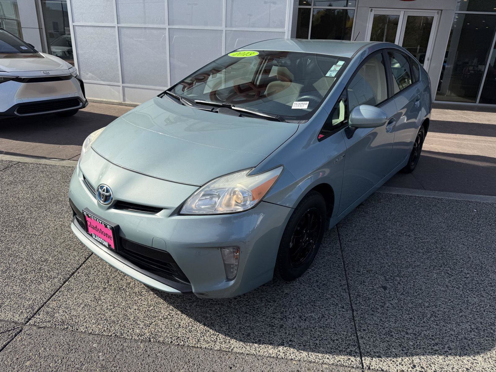 Used 2013 Toyota Prius Two FWD image 2