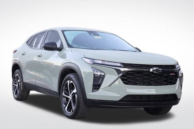 Certified 2024 Chevrolet Trax RS w/ Sunroof Package