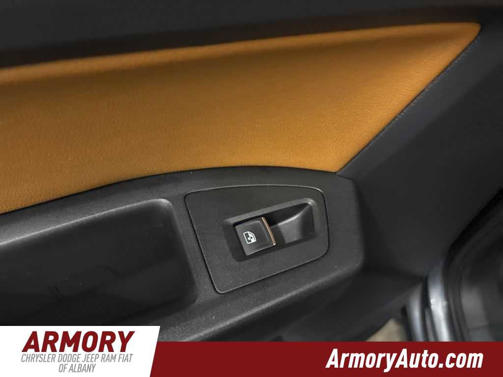 Used 2018 Volkswagen Atlas SEL Premium image 27