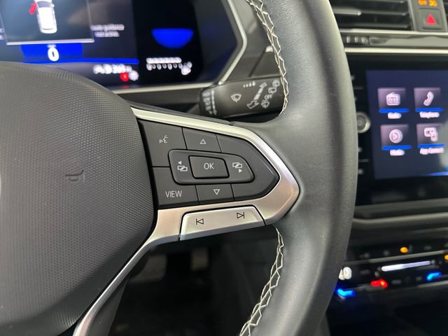 Used 2022 Volkswagen Tiguan SE image 16