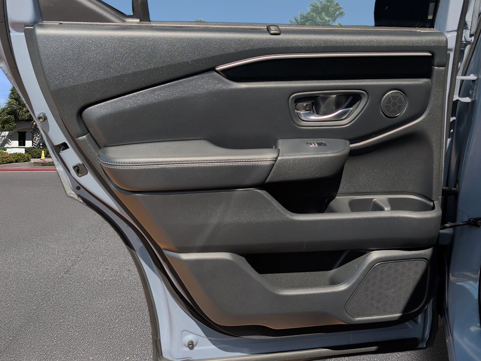 Used 2024 Honda Pilot Touring image 23