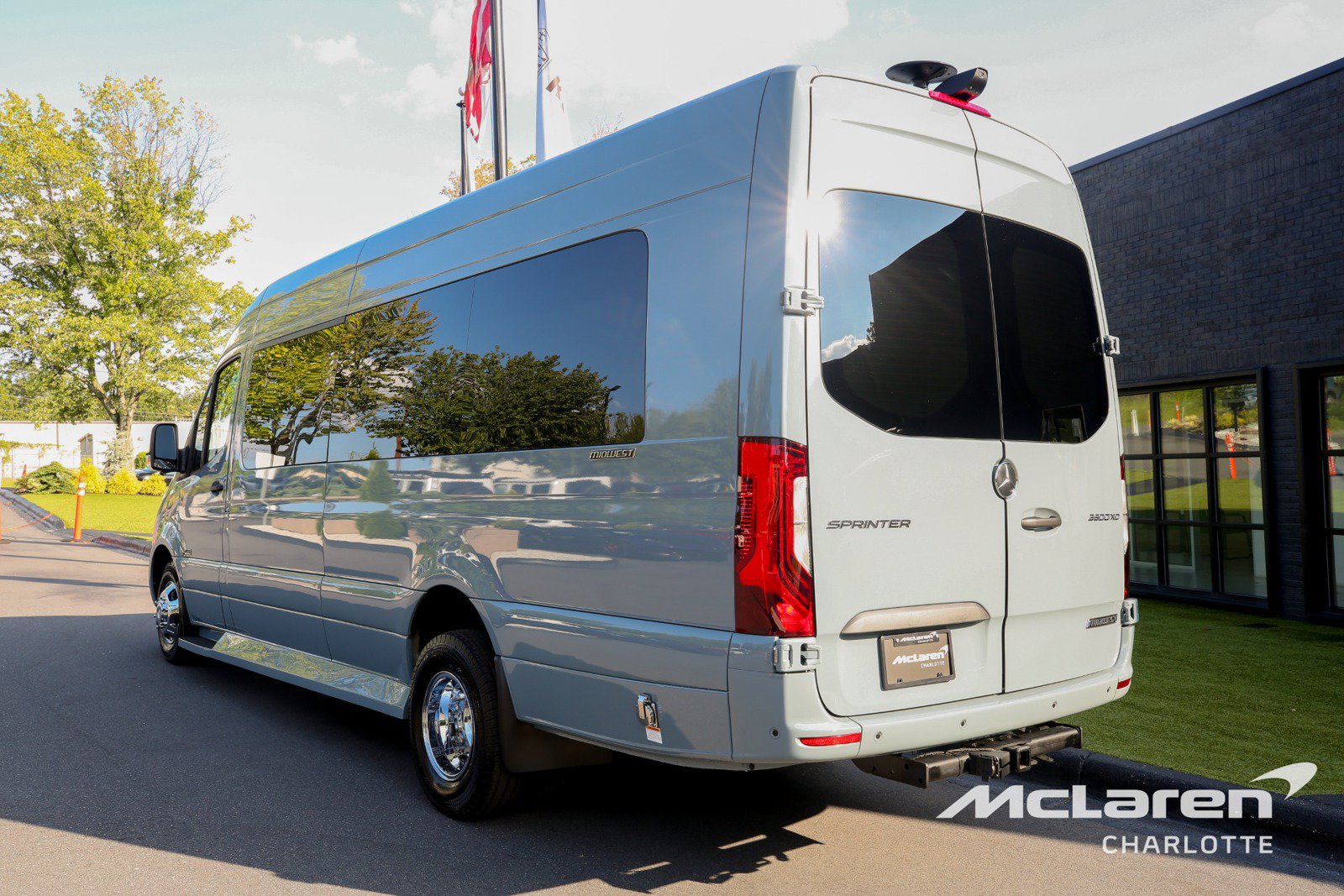 Used 2023 Mercedes-Benz Sprinter 3500 image 5