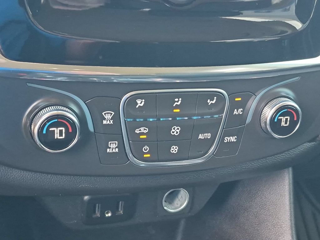 Used 2020 Chevrolet Traverse LS FWD image 18