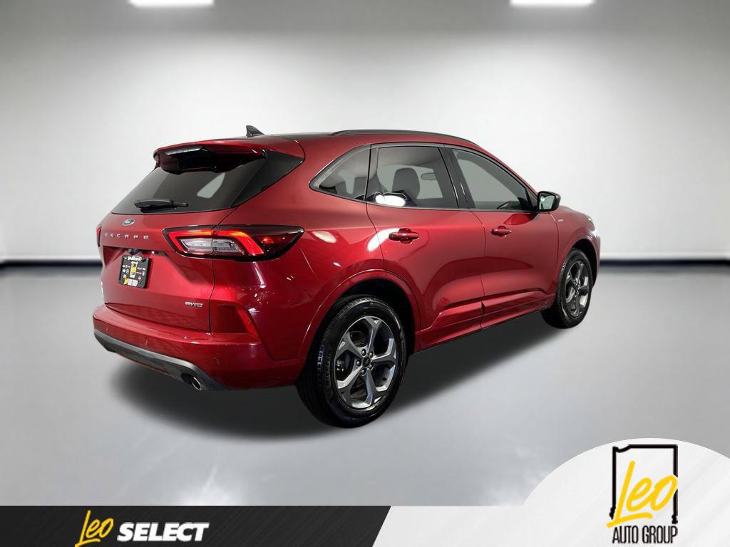 Used 2024 Ford Escape ST-Line w/ Tech Pack #1 AWD/4WD image 6