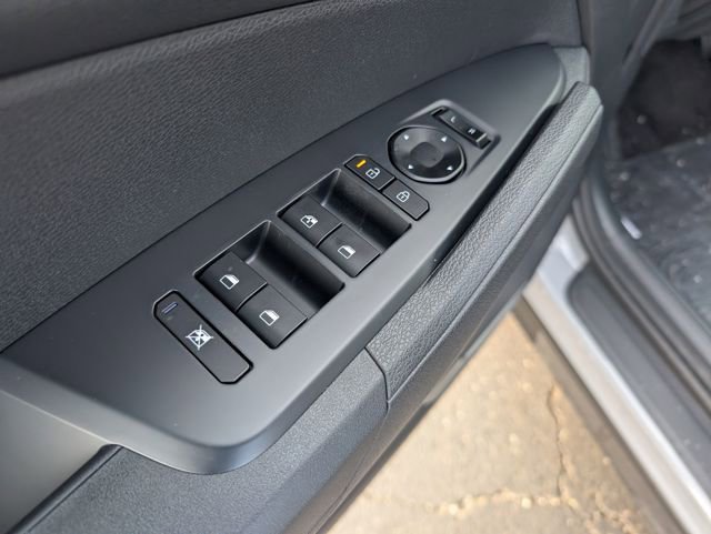 New 2026 Kia Sportage S image 15