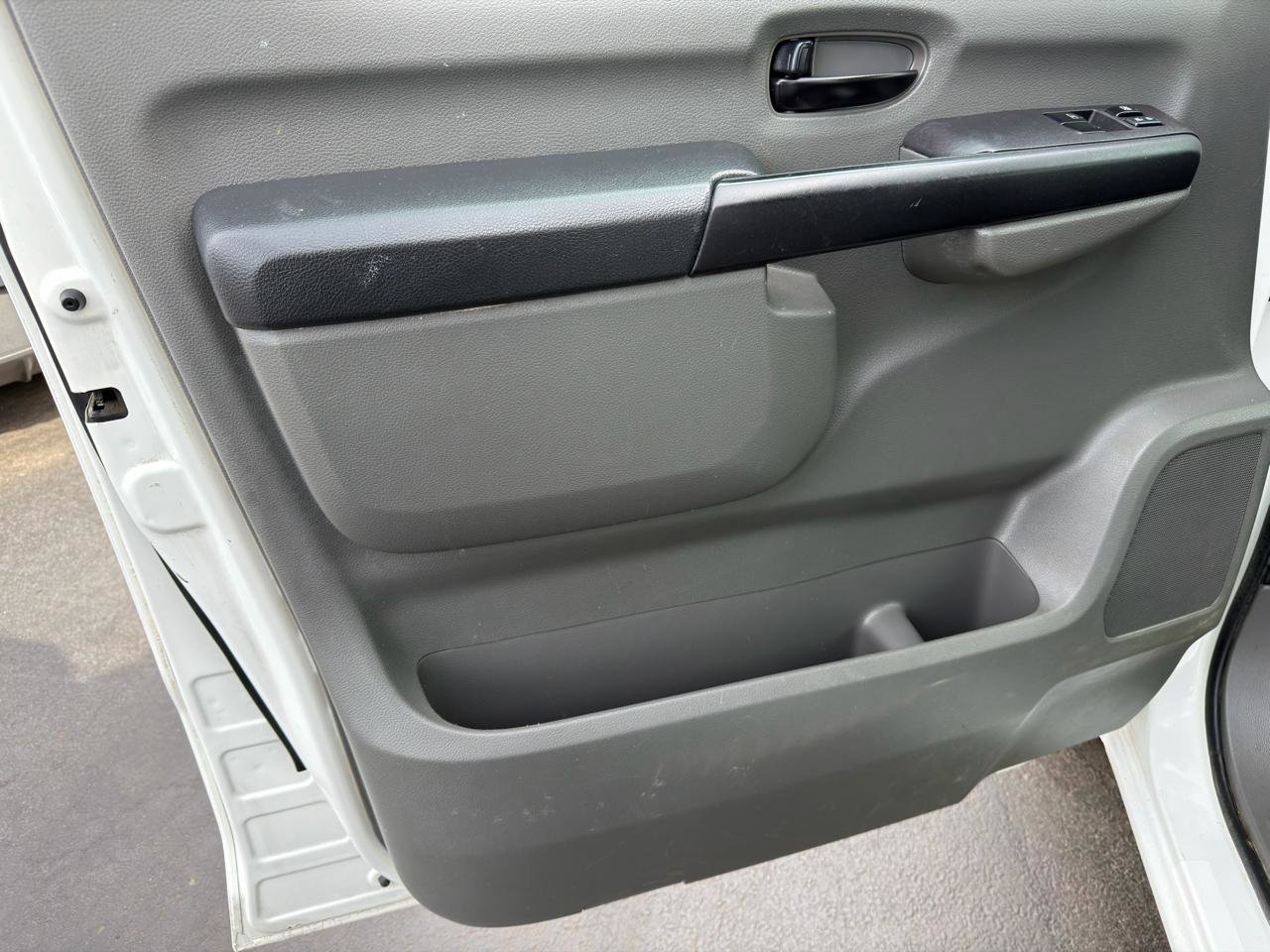 Used 2018 Nissan NV 1500 S RWD image 14
