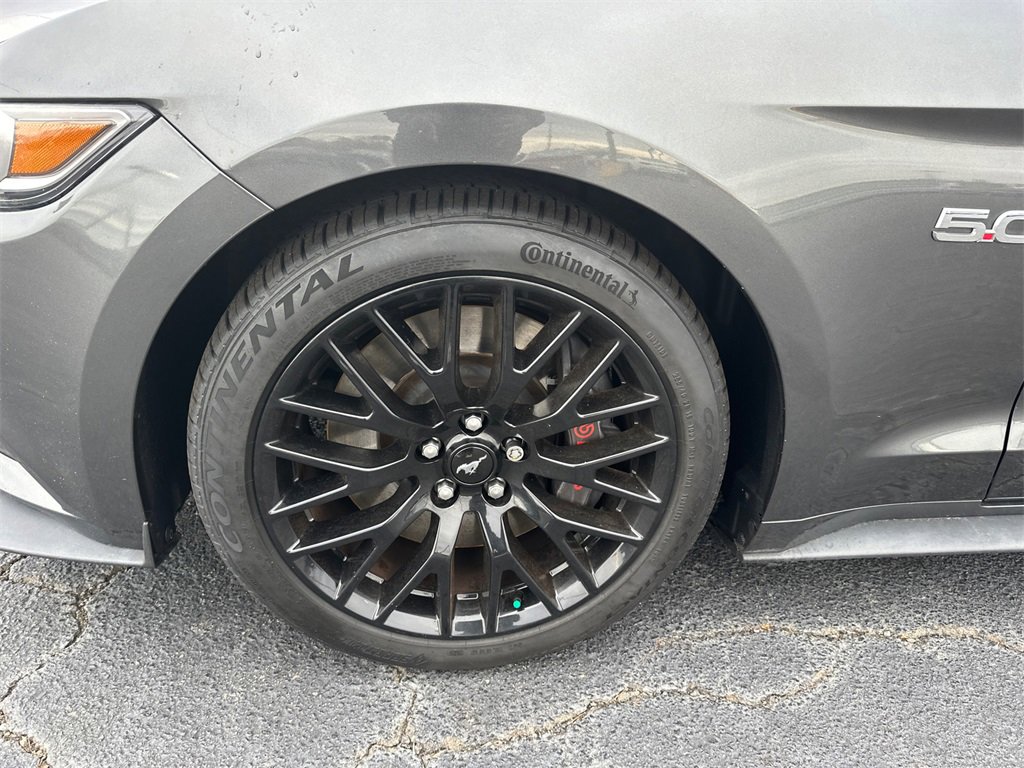 Certified 2017 Ford Mustang GT w/ GT Performance Package image 11