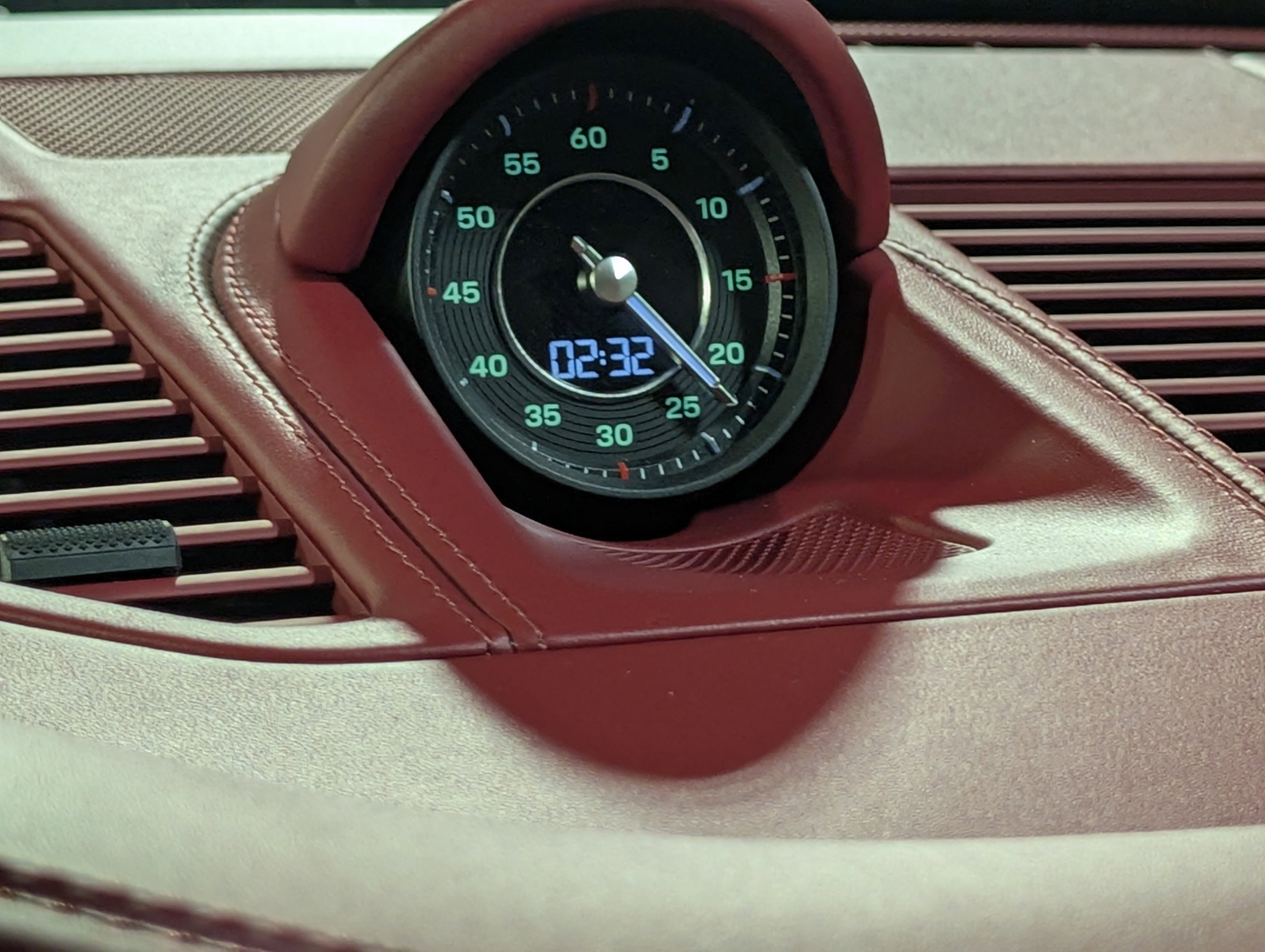 Certified 2021 Porsche 911 Targa 4S Heritage Design image 36