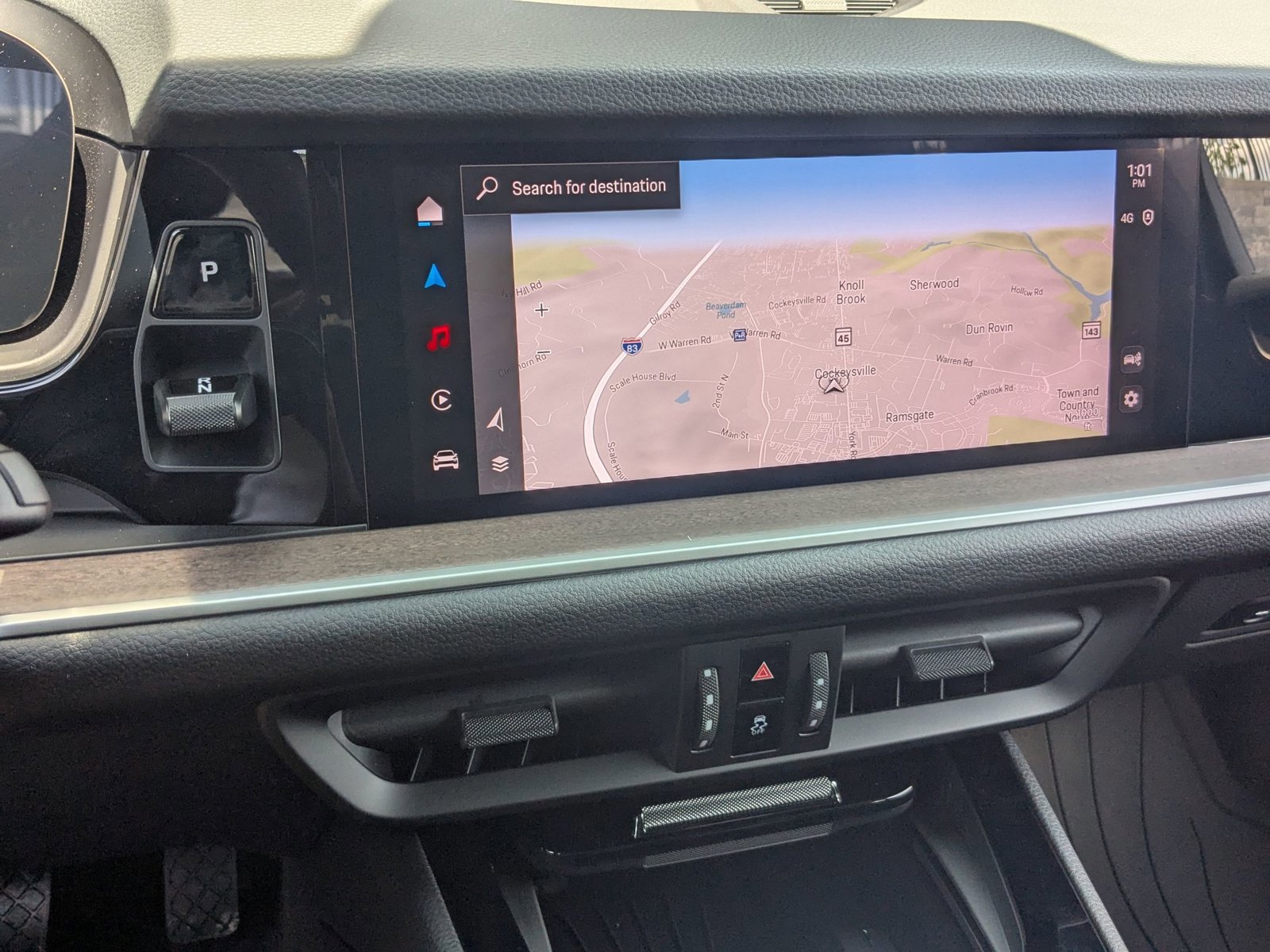 Used 2025 Porsche Cayenne image 20