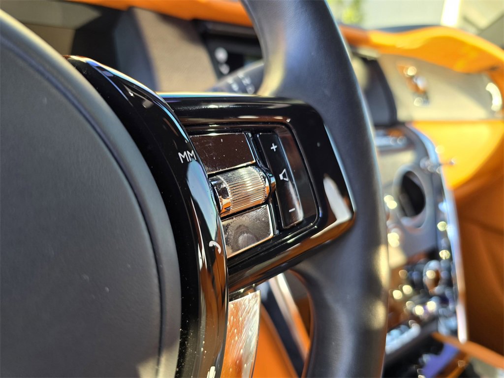 Used 2022 Rolls-Royce Cullinan image 31