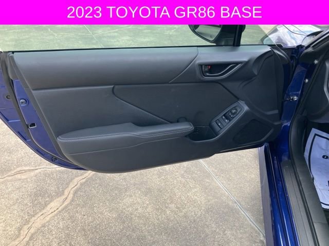 Used 2023 Toyota GR86 RWD image 16