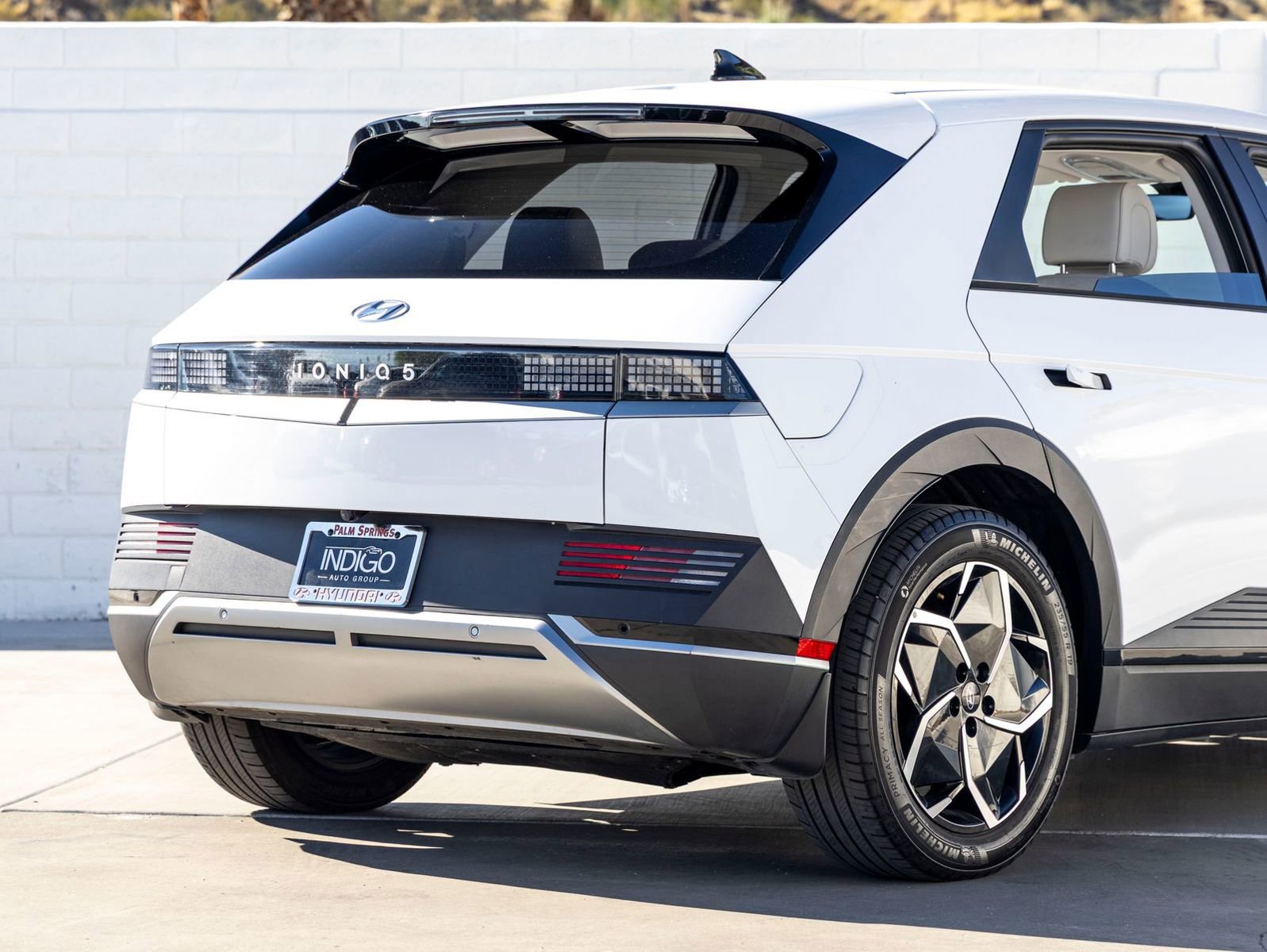 Used 2023 Hyundai Ioniq 5 SEL image 11