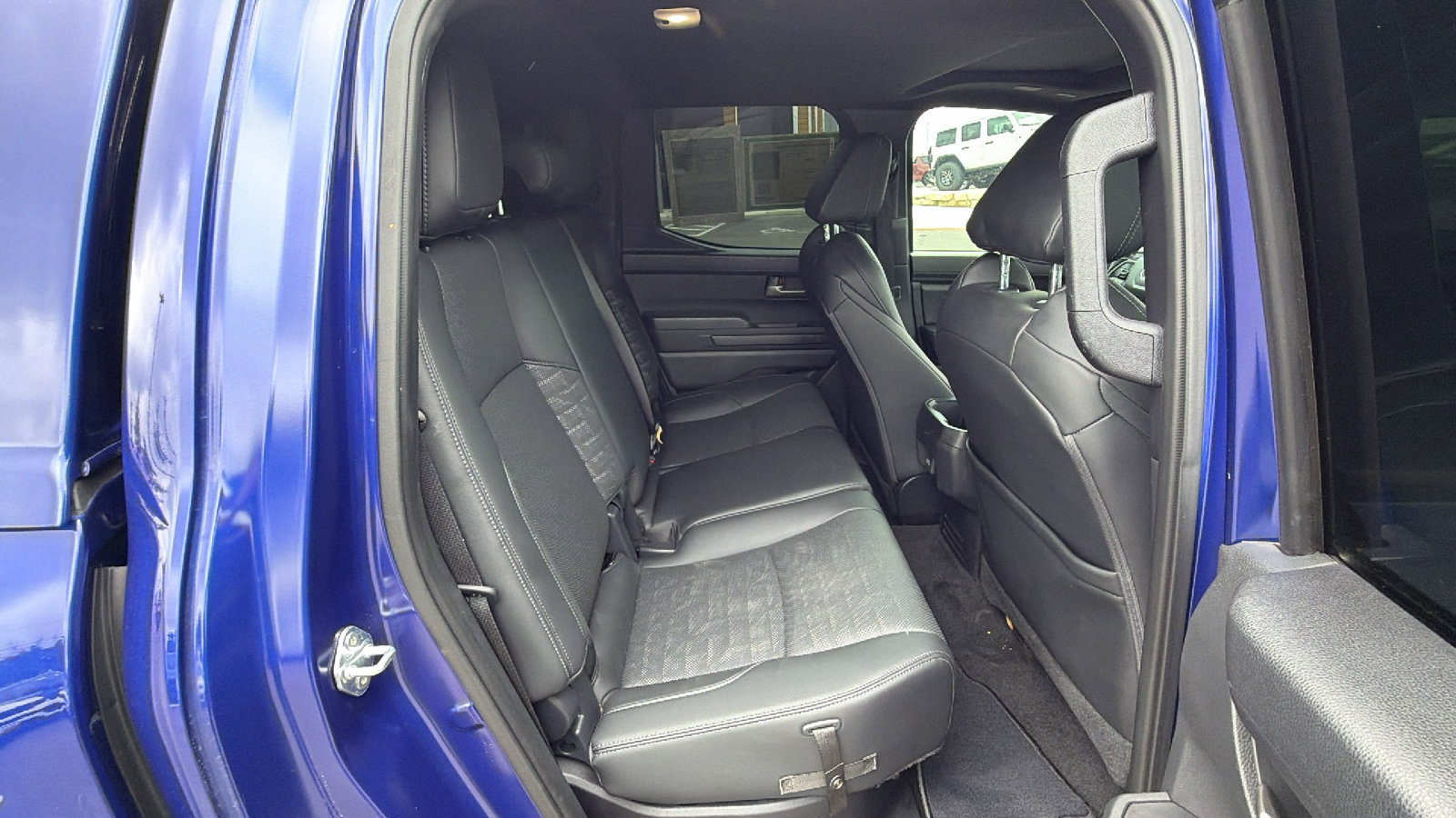 Used 2024 Toyota Tacoma TRD Off-Road w/ TRD Off Road Premium Package AWD/4WD image 25