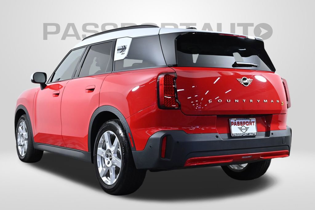 Used 2025 MINI Cooper Countryman SE w/ Comfort Package Max image 6
