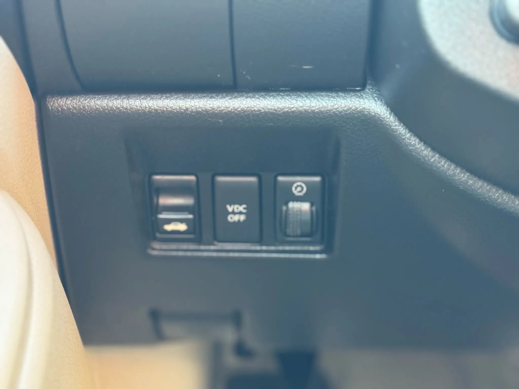 Used 2005 INFINITI G35 Coupe w/ (P01) Premium Pkg image 30