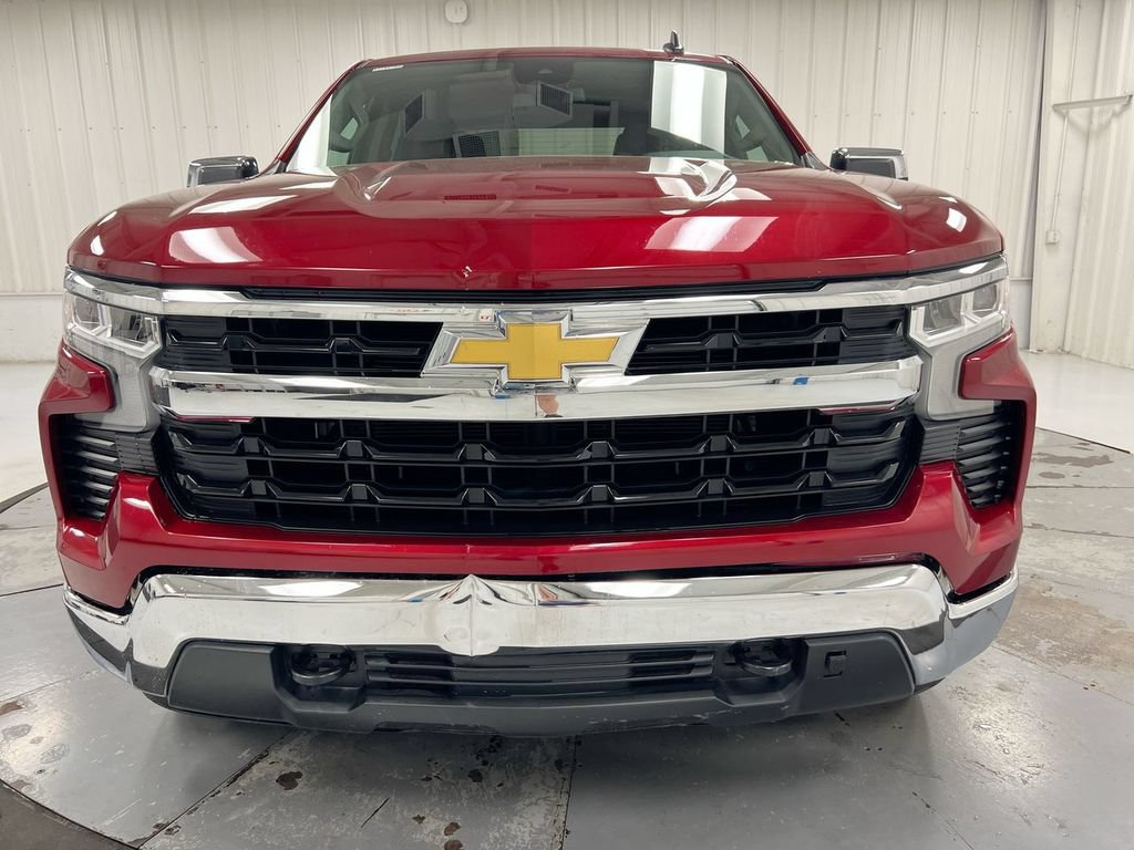 Used 2022 Chevrolet Silverado 1500 LT w/ Protection Package AWD/4WD image 29