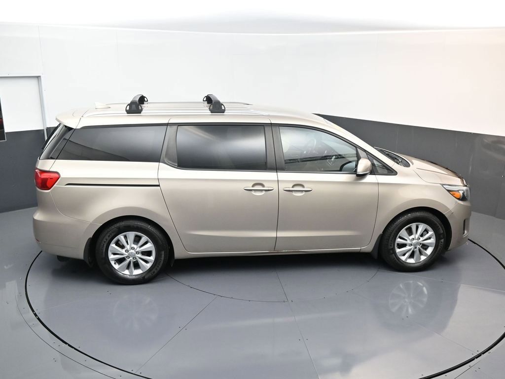Used 2016 Kia Sedona LX w/ LX Convenience Package FWD image 20