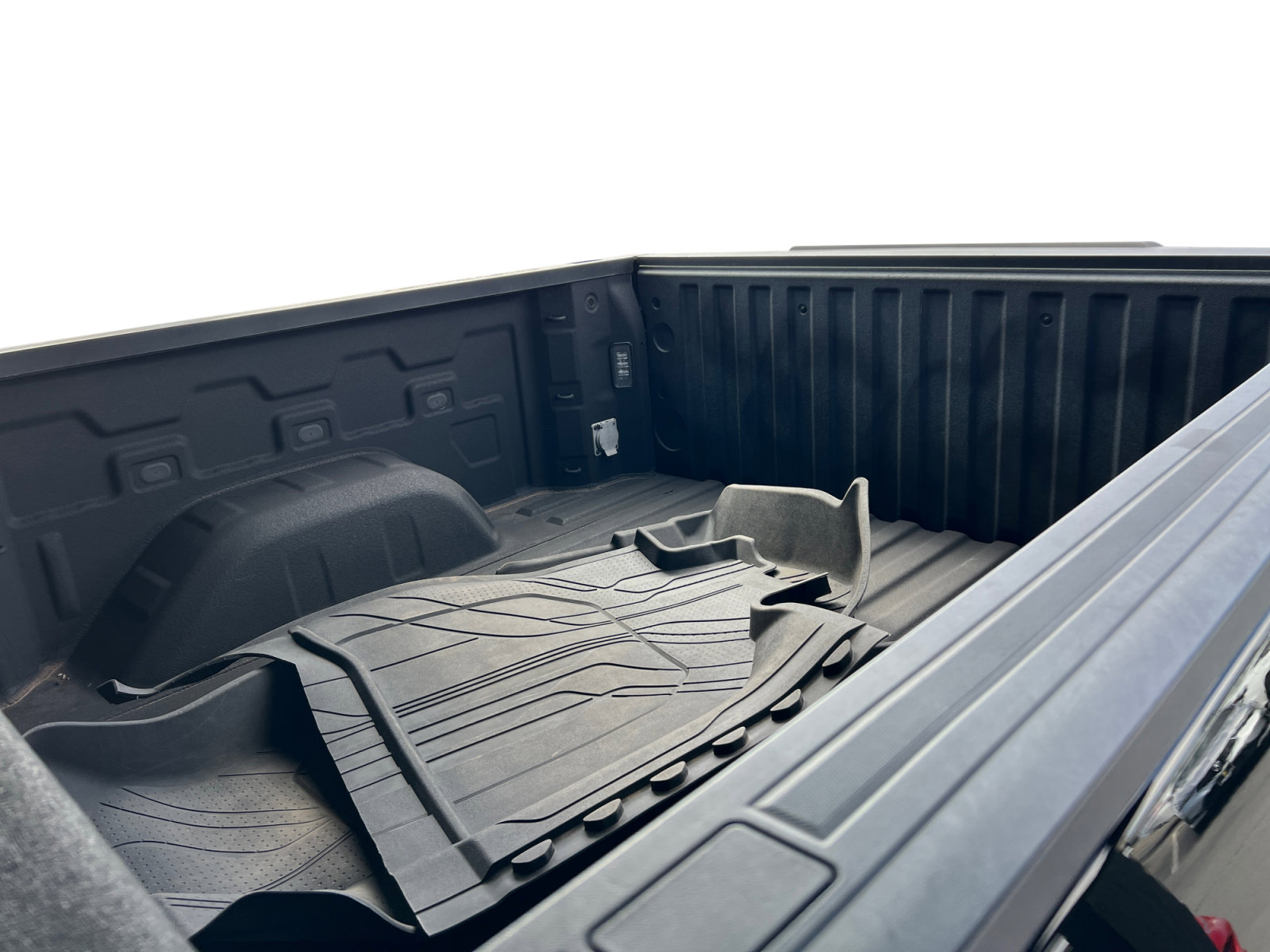 Used 2022 Chevrolet Silverado 1500 ZR2 w/ Technology Package image 12