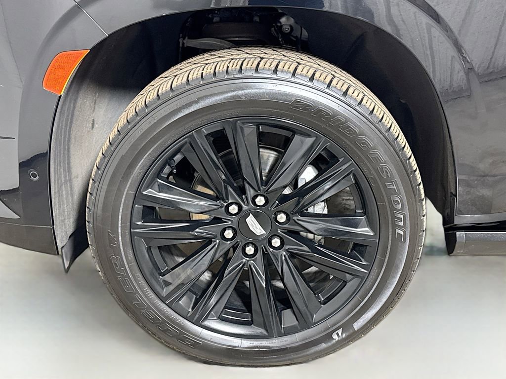 Used 2022 Cadillac Escalade Sport Platinum w/ Heavy-Duty Trailer Package image 33