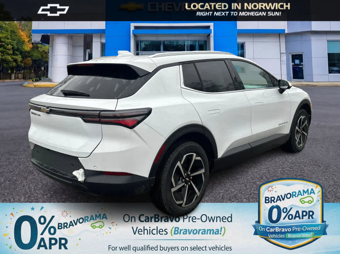 New 2026 Chevrolet Equinox EV LT image 6