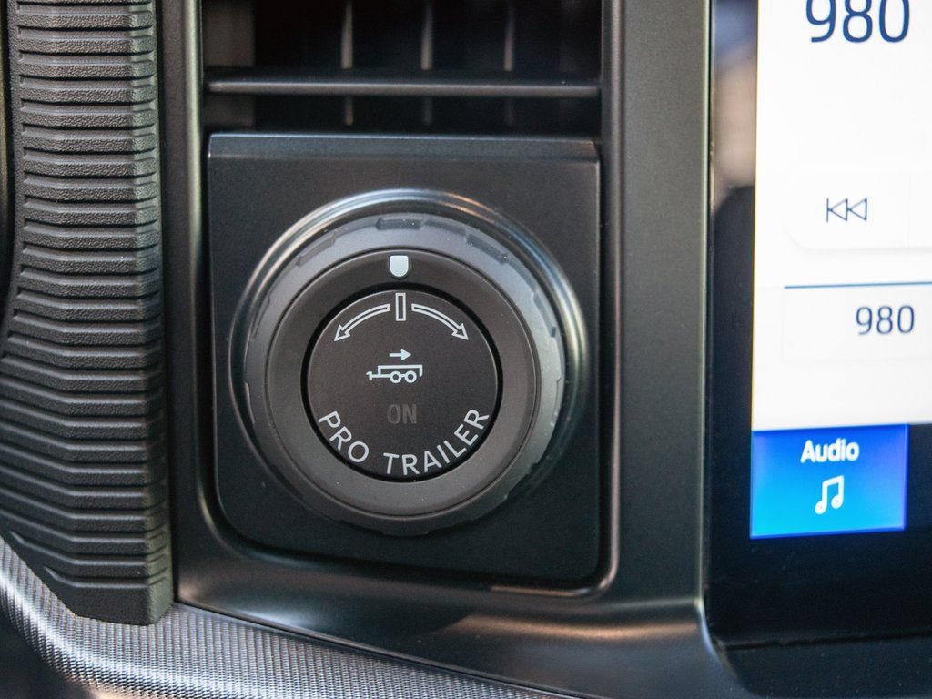 Used 2024 Ford F150 Platinum AWD/4WD image 27