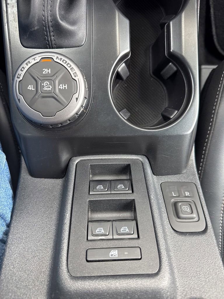 Used 2025 Ford Bronco Outer Banks image 33