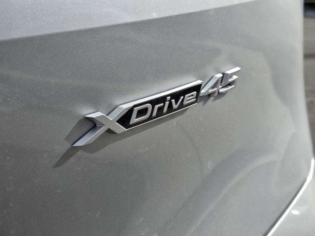 New 2026 BMW iX xDrive45 w/ M Sport Package image 13