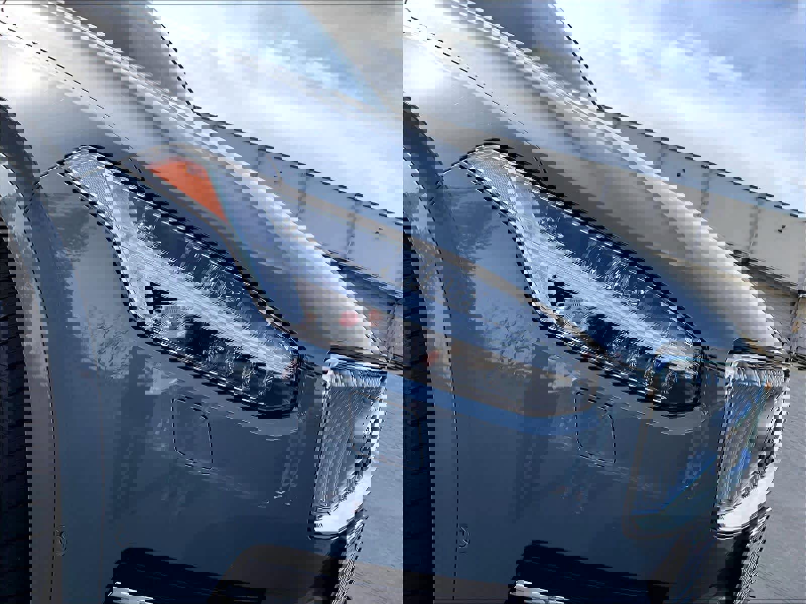 Used 2023 Volvo XC90 B6 Plus w/ Protection Package Premier image 31