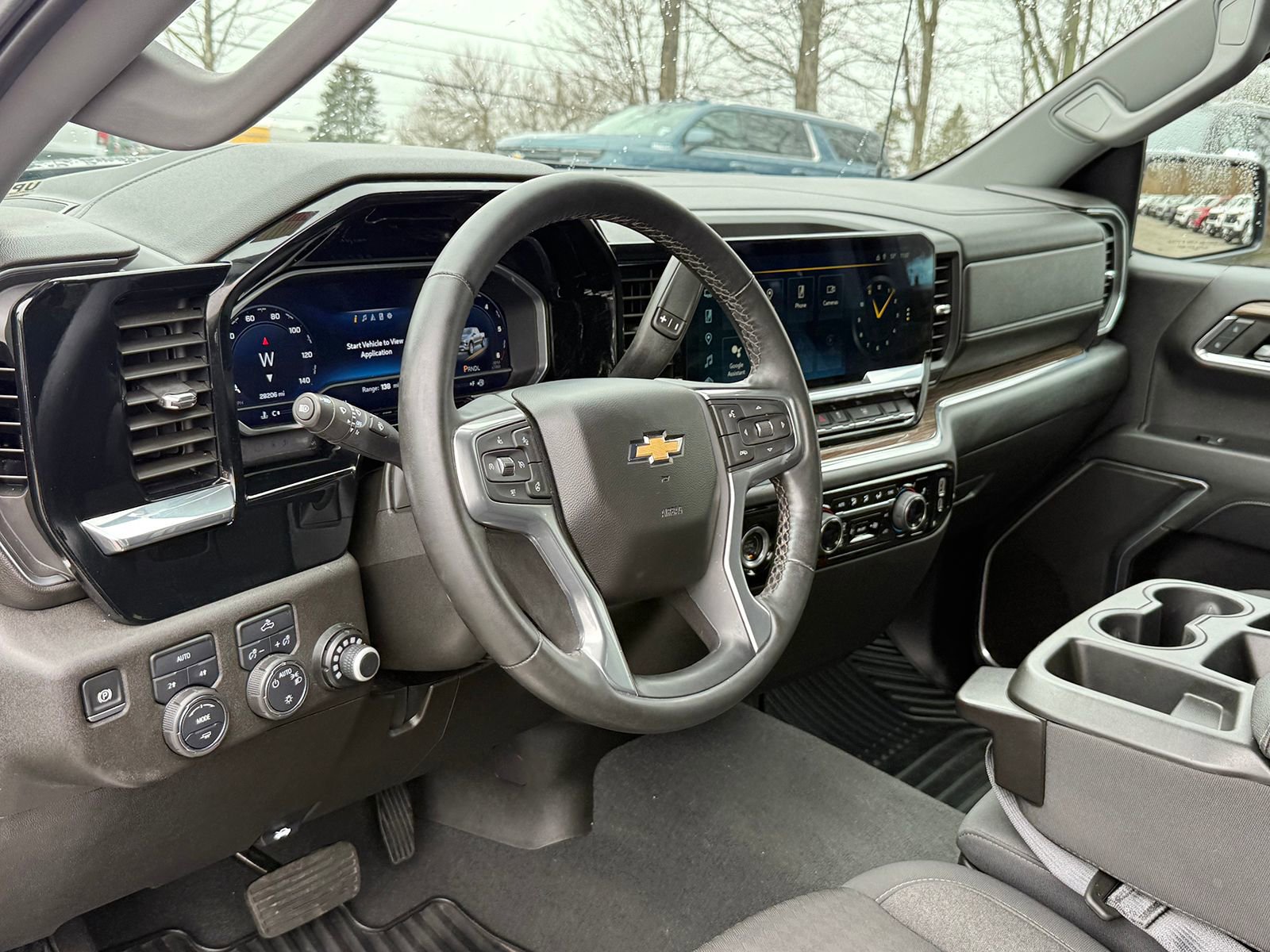 Certified 2024 Chevrolet Silverado 1500 LT AWD/4WD image 14