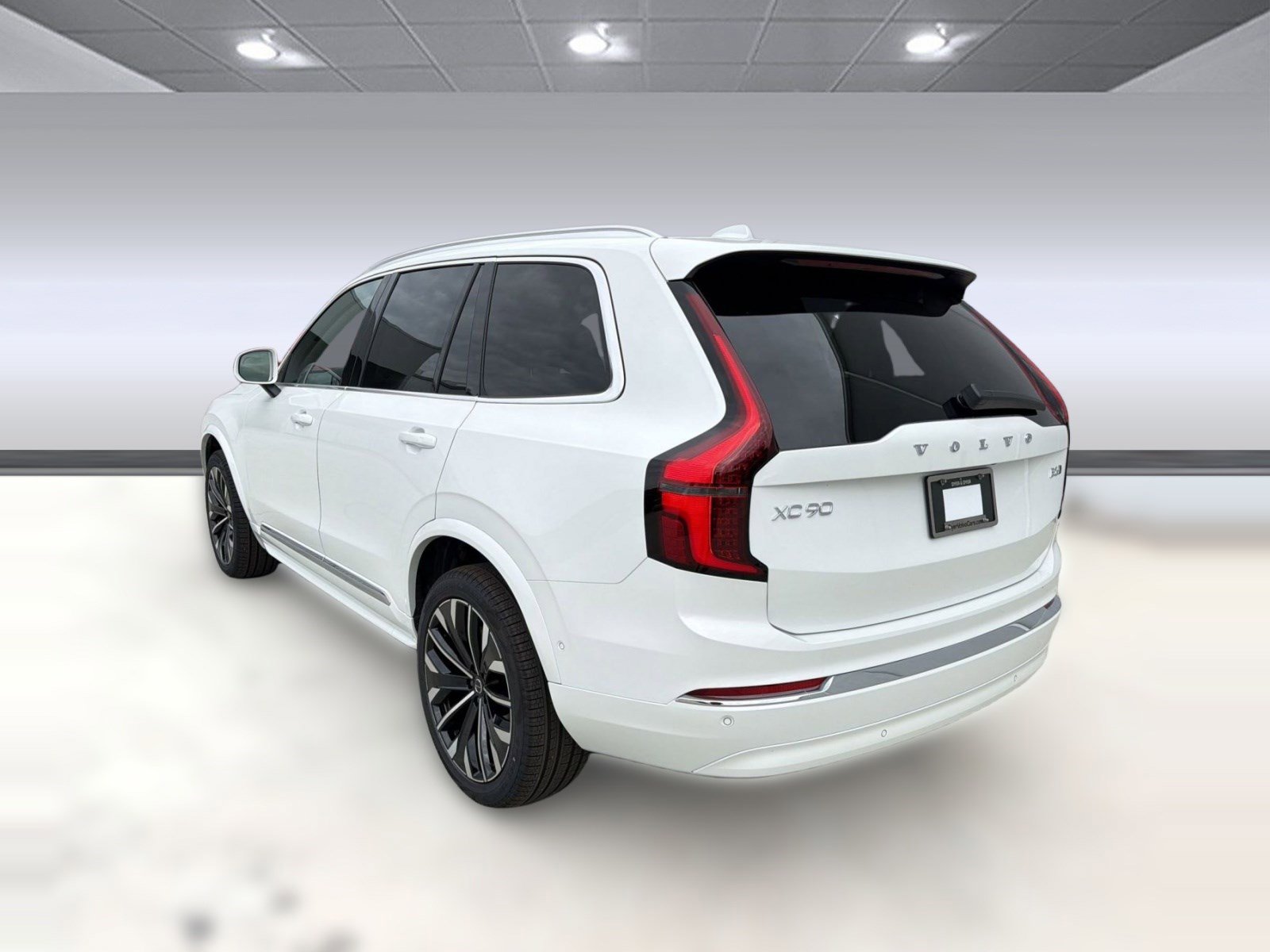 New 2026 Volvo XC90 B6 Plus w/ Protection Package AWD/4WD image 3