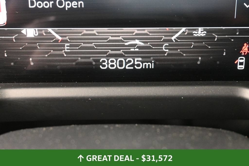 Used 2025 GMC Acadia Elevation FWD image 40