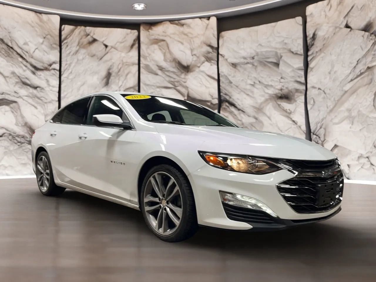 Used 2022 Chevrolet Malibu LT image 11