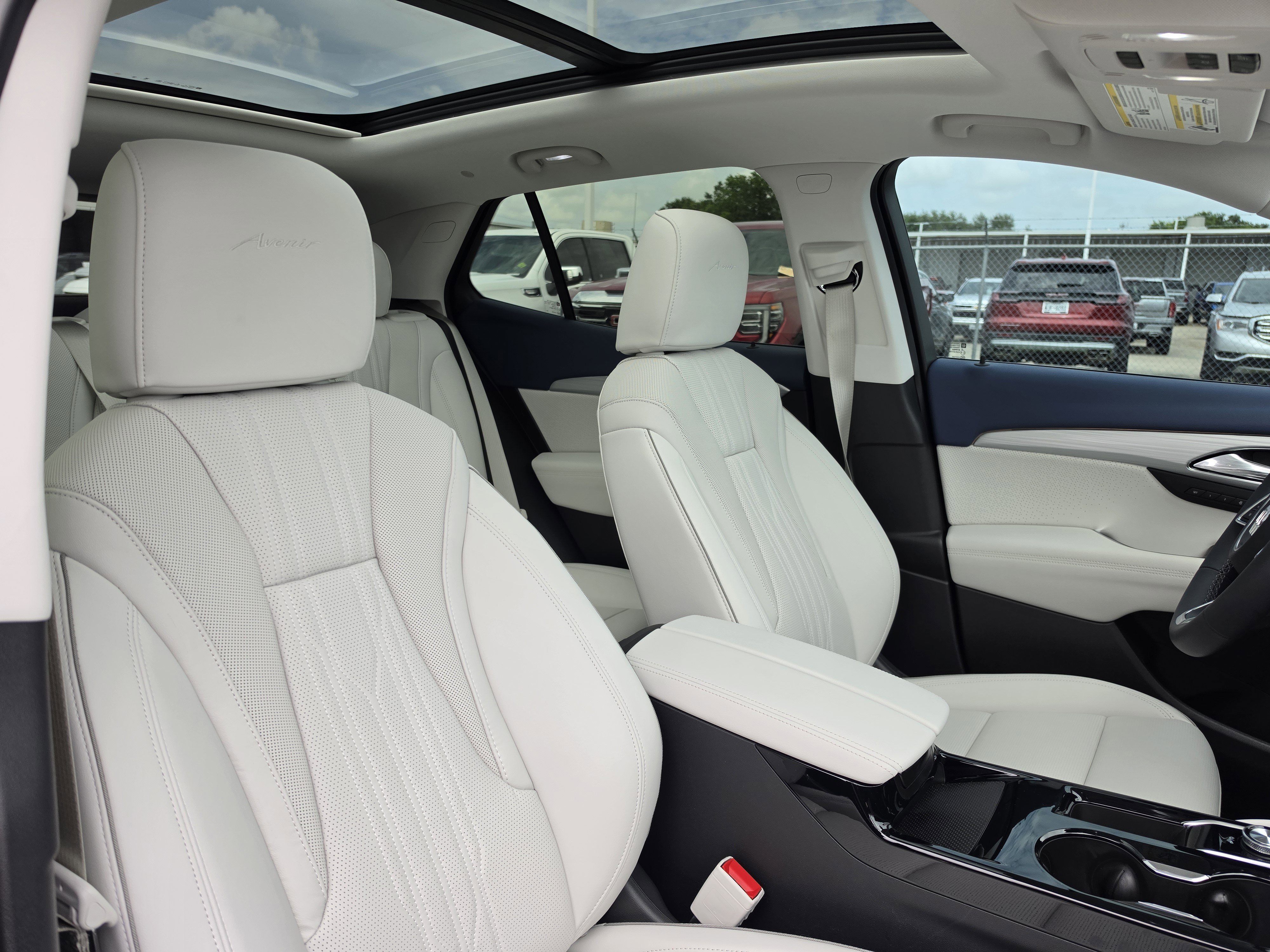 Used 2026 Buick Envision Avenir AWD/4WD image 15