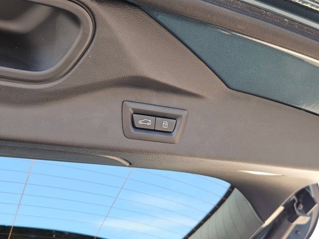 Certified 2025 BMW X7 xDrive40i AWD/4WD image 7