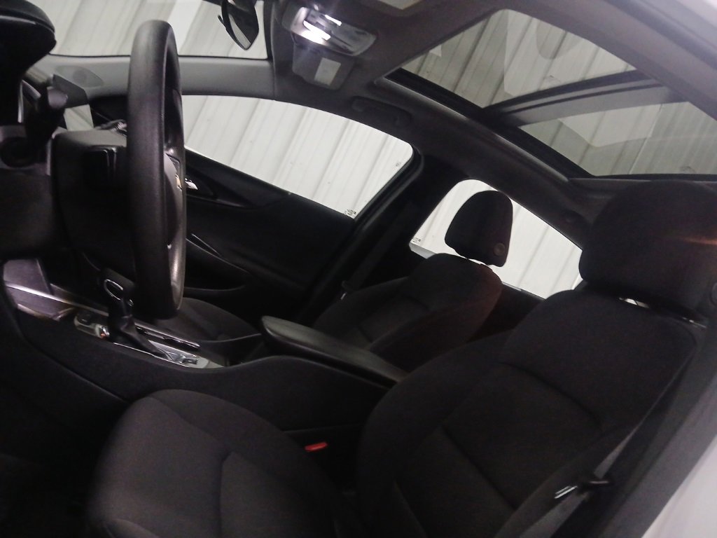 Used 2024 Chevrolet Malibu LT image 18