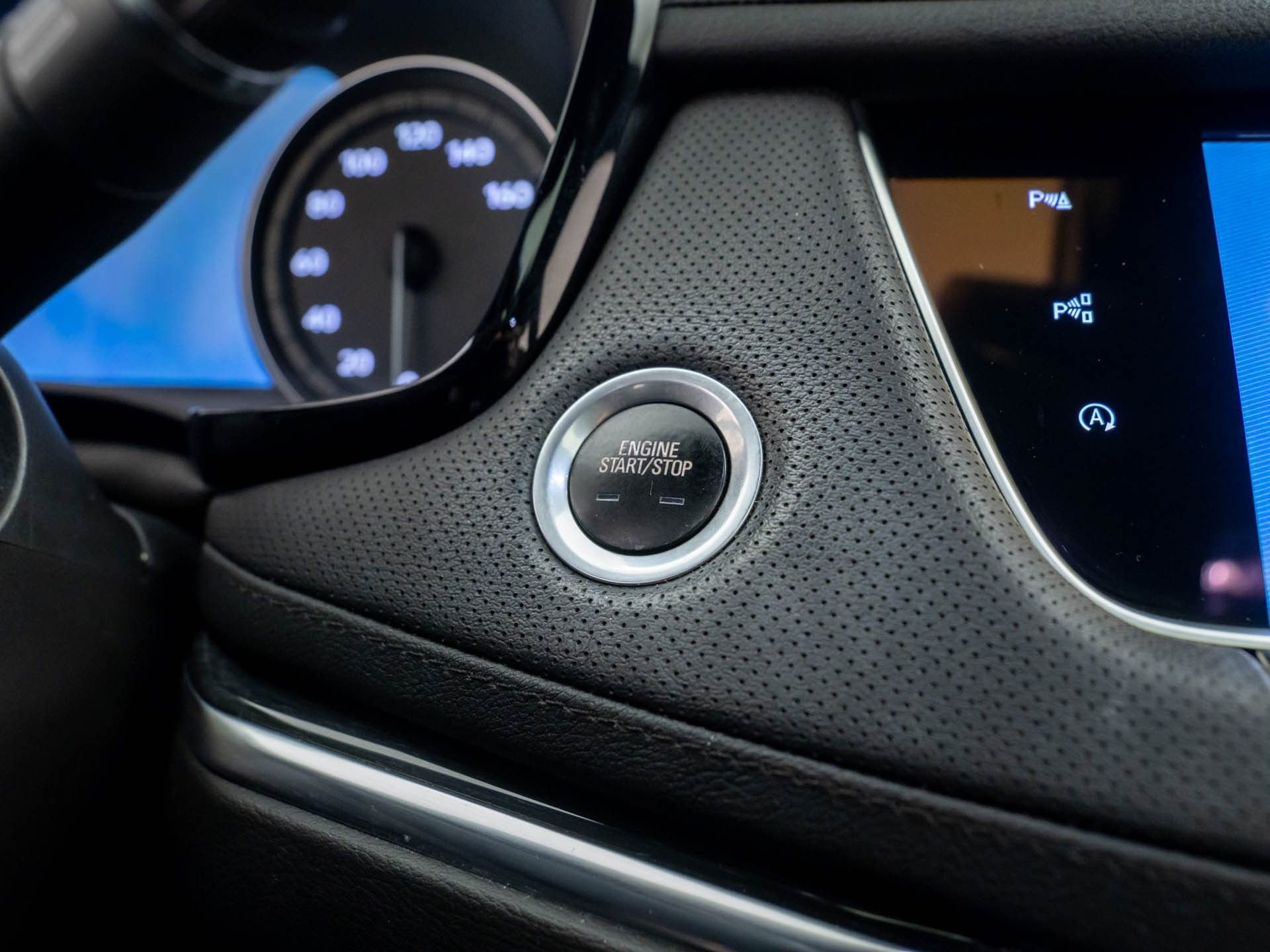 Certified 2022 Cadillac XT5 Premium Luxury w/ Technology Package image 22