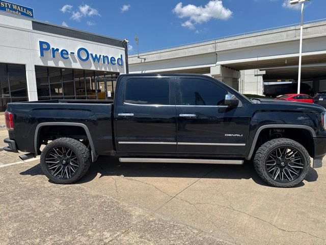 Used 2016 GMC Sierra 1500 Denali w/ Denali Ultimate Package AWD/4WD image 2