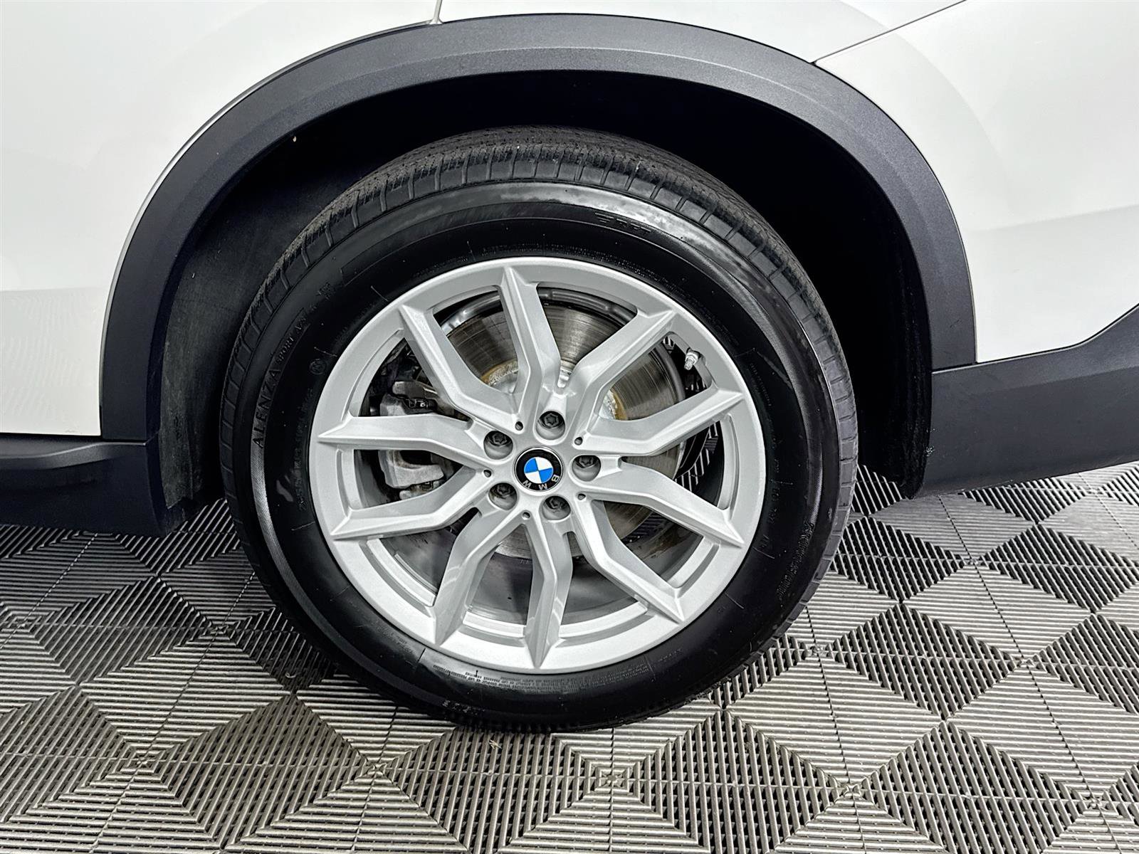 Used 2021 BMW X5 xDrive40i image 33