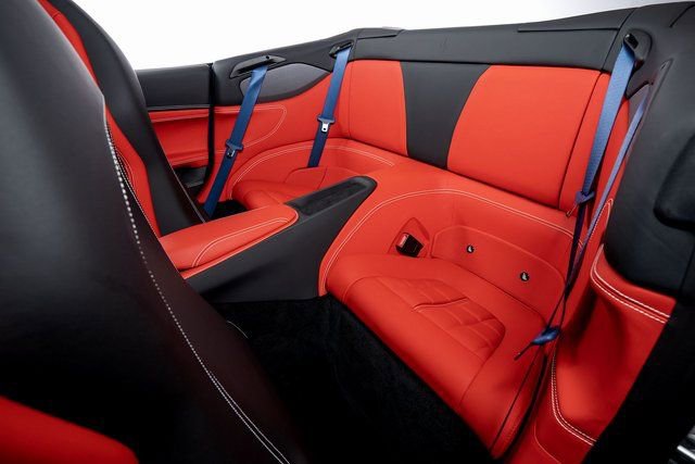 Certified 2019 Ferrari Portofino image 24
