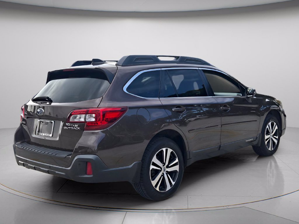 Used 2019 Subaru Outback 2.5i Limited AWD/4WD image 5