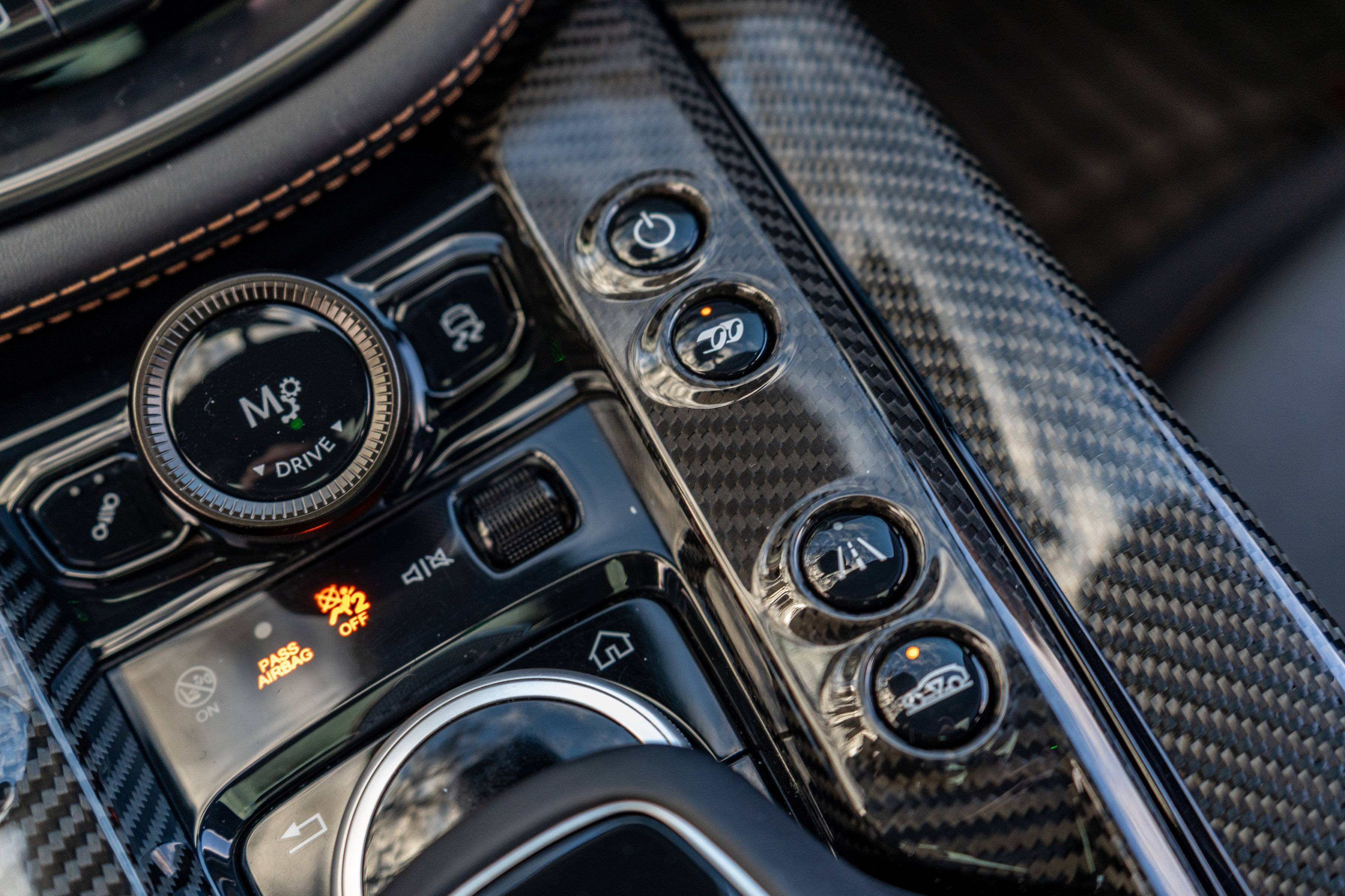 Used 2023 Aston Martin DBX 707 image 33