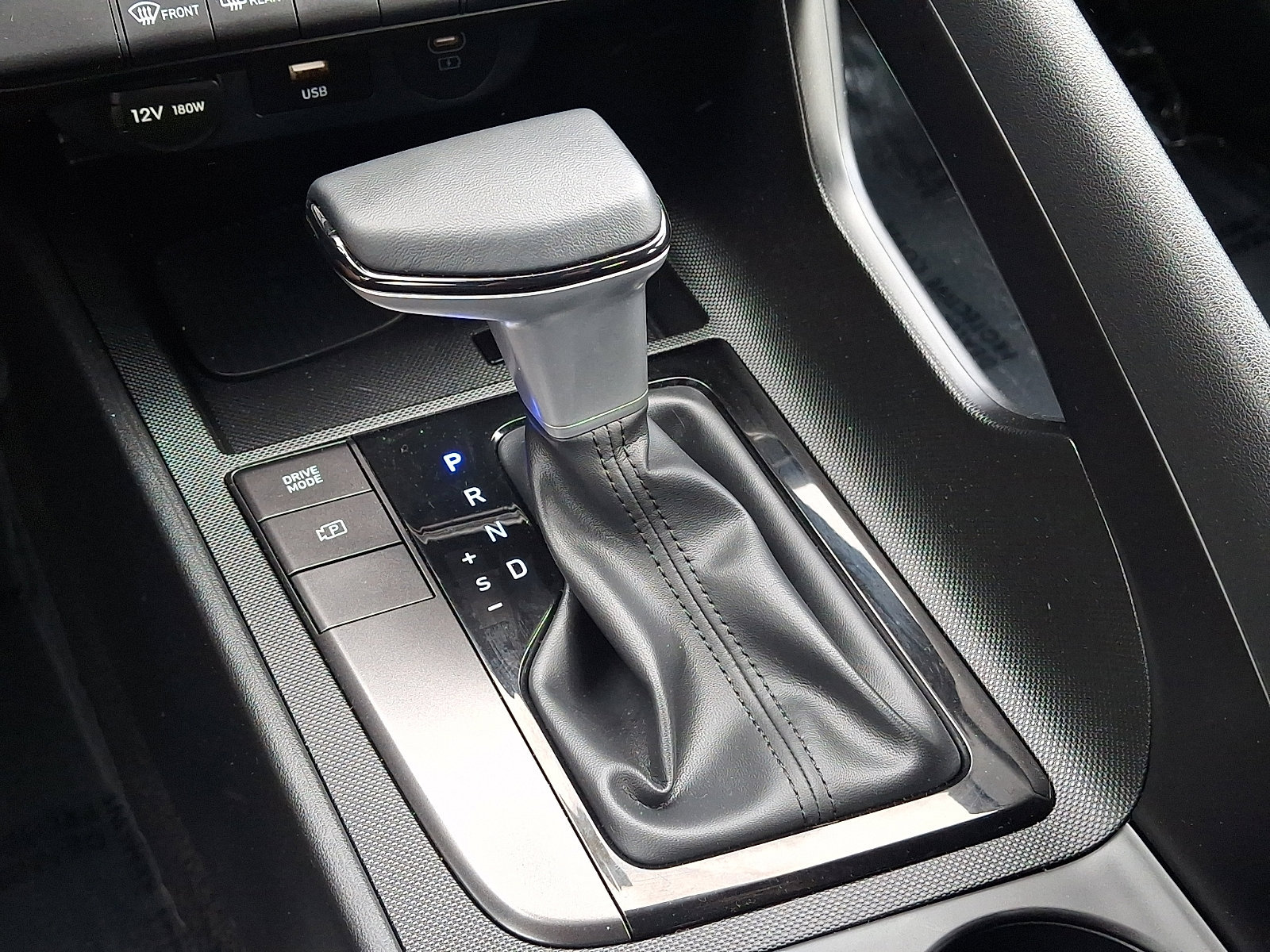 Certified 2025 Hyundai Elantra Sport FWD image 14