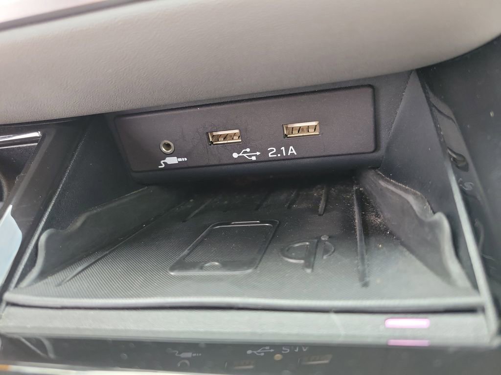 Used 2020 Subaru Outback Limited w/ Popular Package #2 image 22