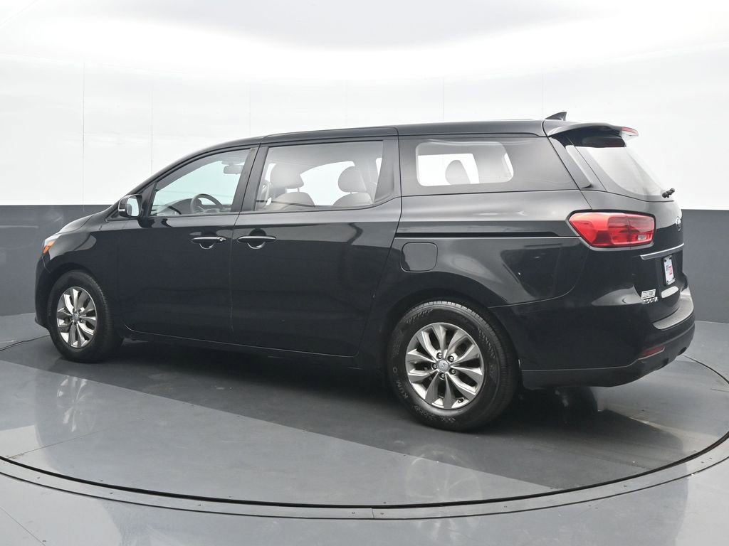 Used 2020 Kia Sedona L FWD image 4
