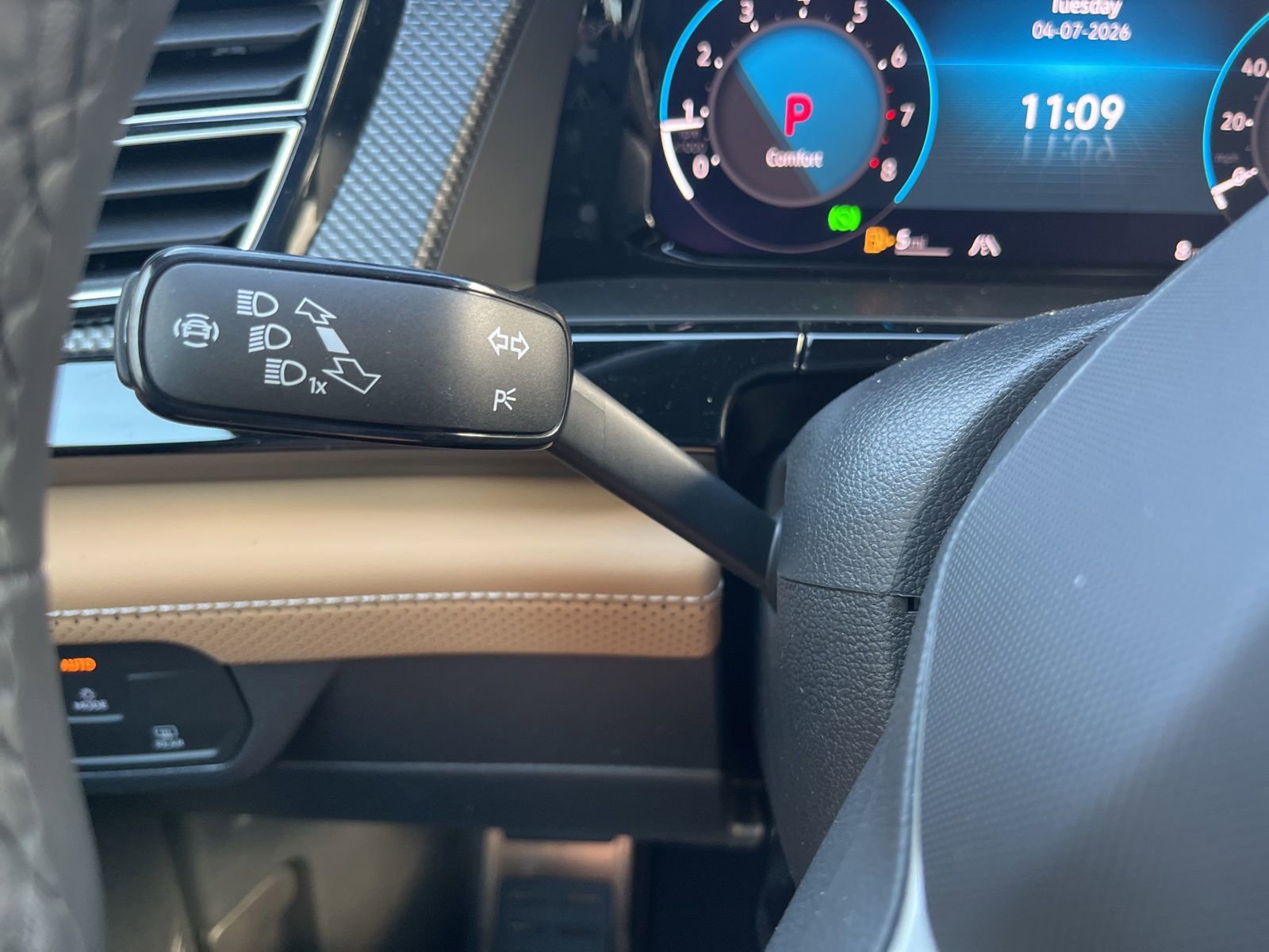 New 2026 Volkswagen Atlas Cross Sport SEL R-Line image 11