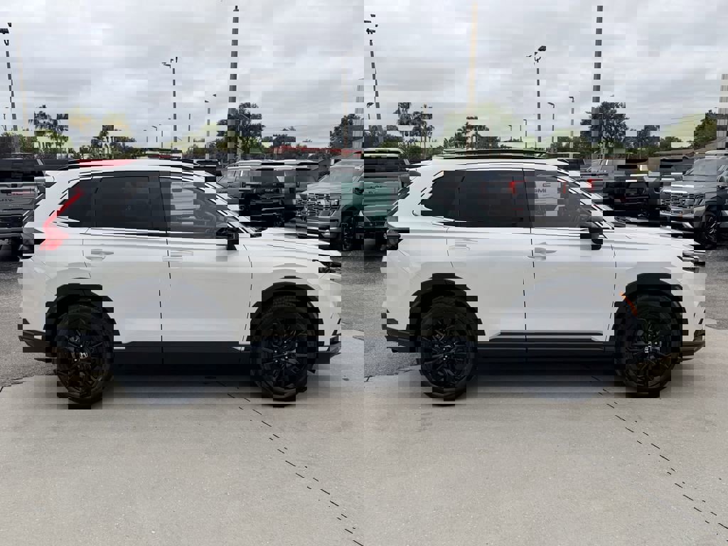 Used 2023 Honda CR-V Sport Touring image 4