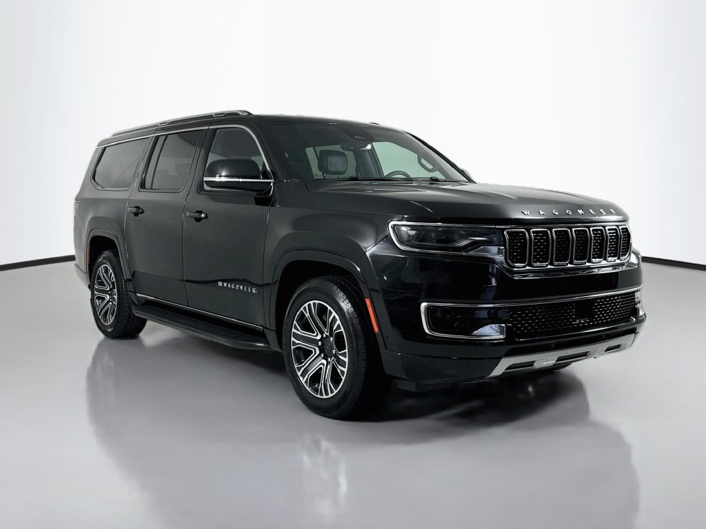 Used 2024 Jeep Wagoneer L Series II RWD image 5