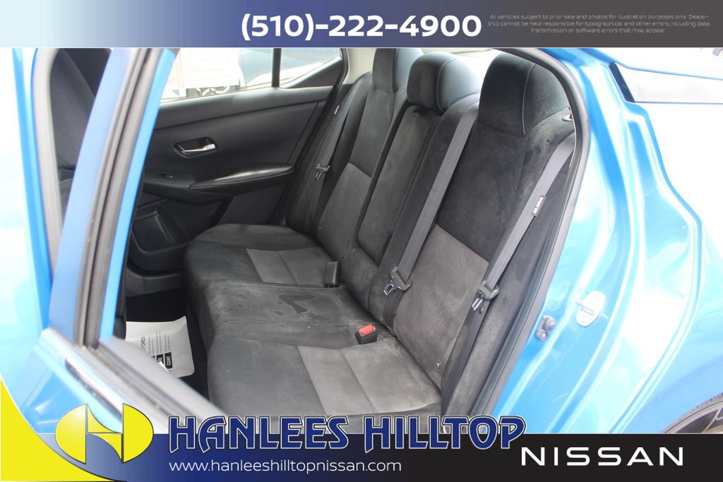 Used 2020 Nissan Sentra SV FWD image 13