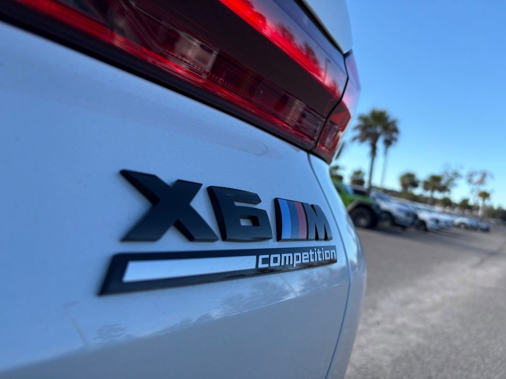 Used 2024 BMW X6 M Competition w/ Executive Package image 10