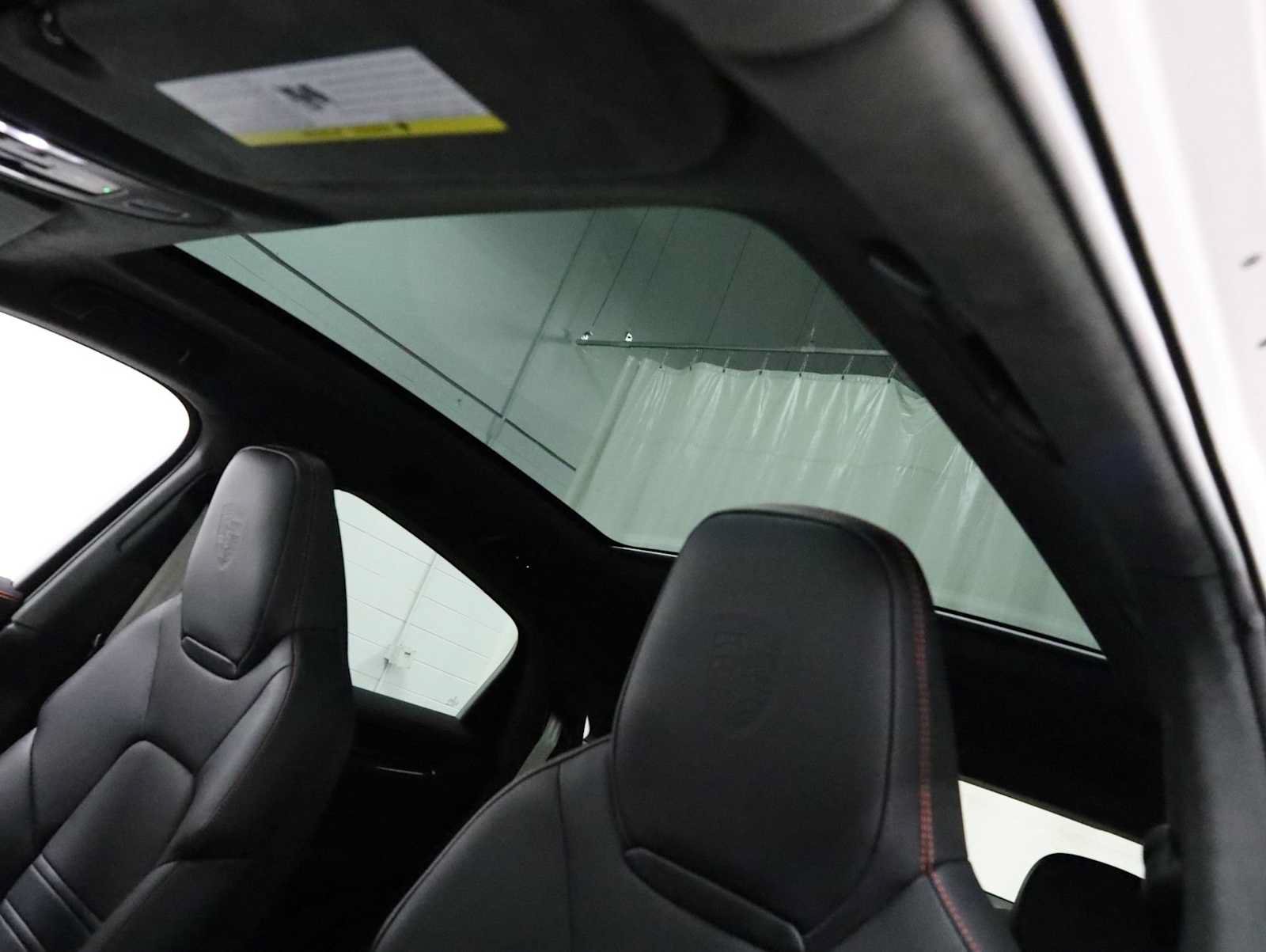 New 2026 Porsche Cayenne GTS AWD/4WD image 20